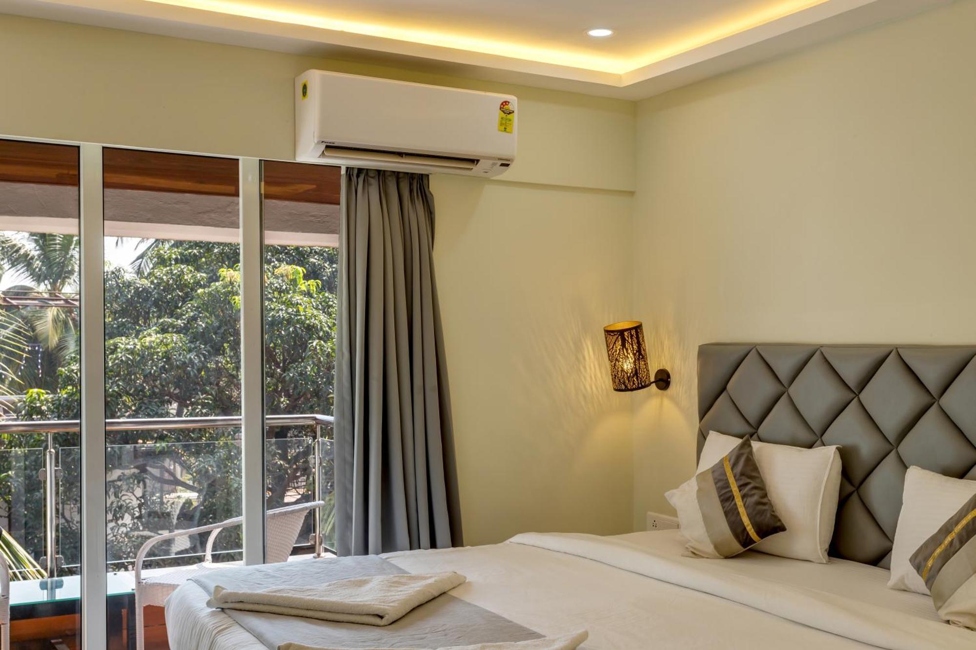 La Baga Beach Hotel By Orion Hotels Калангут Экстерьер фото